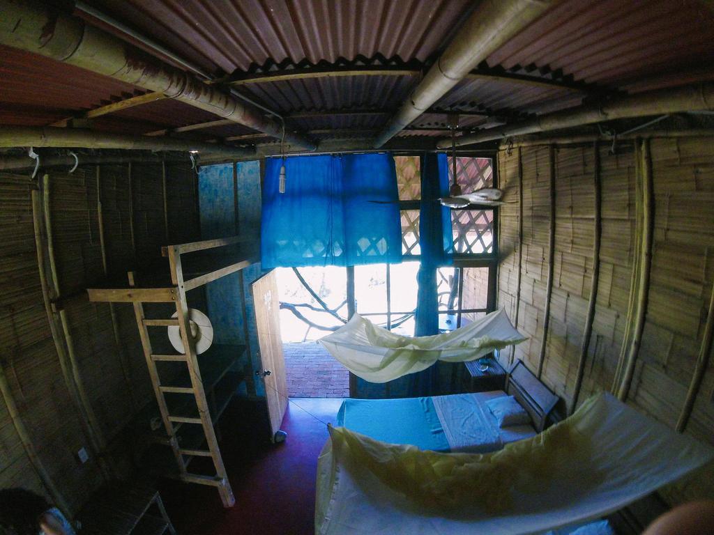 Grillo Tres Puntas Eco-Hostel Zorritos Exteriör bild